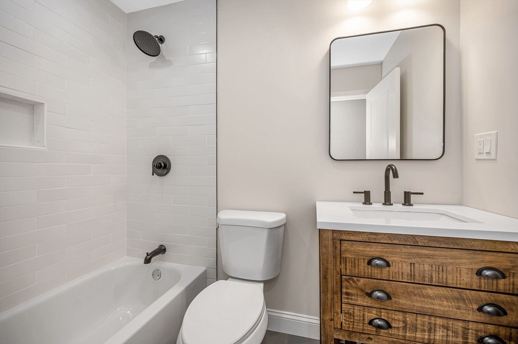 72 Great Woods Road Saugus, MA 01906 - Photo 14 of 35 Gallery Image 14