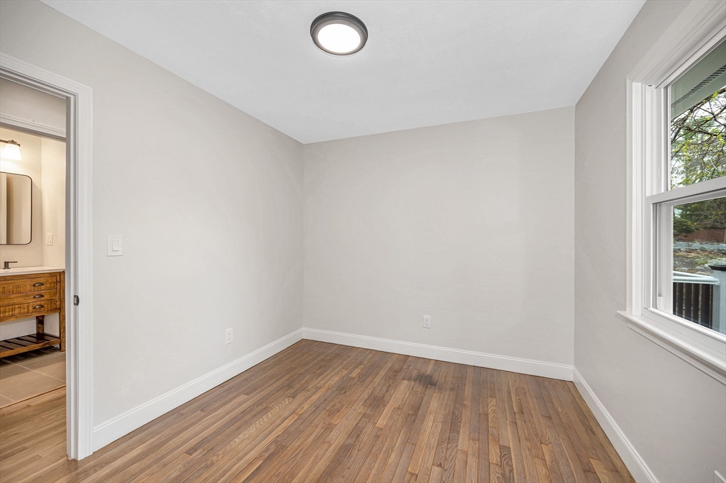 72 Great Woods Road Saugus, MA 01906 - Photo 16 of 35 Gallery Image 16