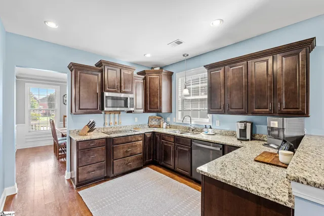 $385,000 | 10 Kelvyn Street, Greer, SC 29651