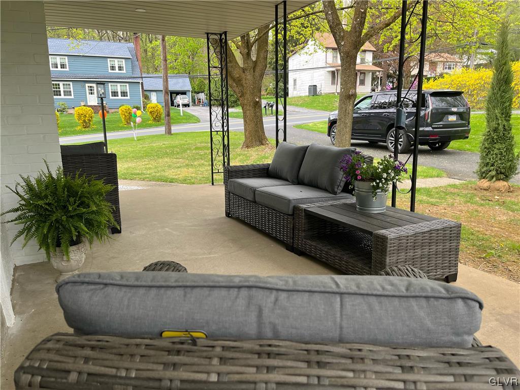 3218 Apples Church Road Bethlehem, PA 18015 - Photo 3 of 20 Covered porch