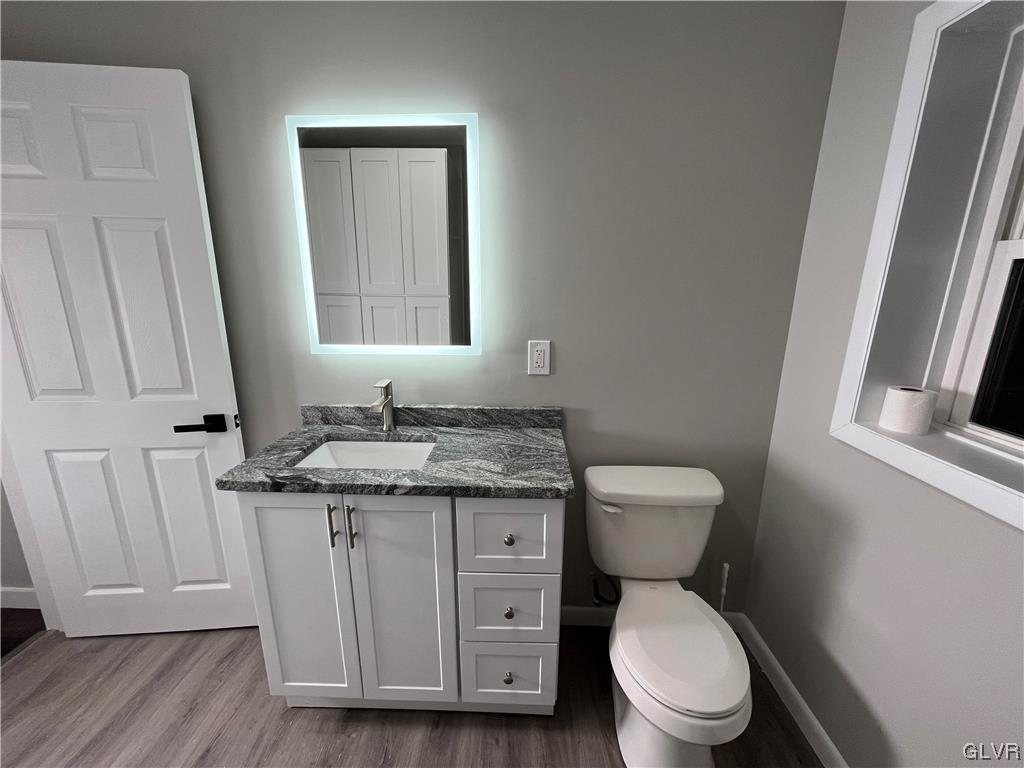 3218 Apples Church Road Bethlehem, PA 18015 - Photo 9 of 20 Hall Bathroom