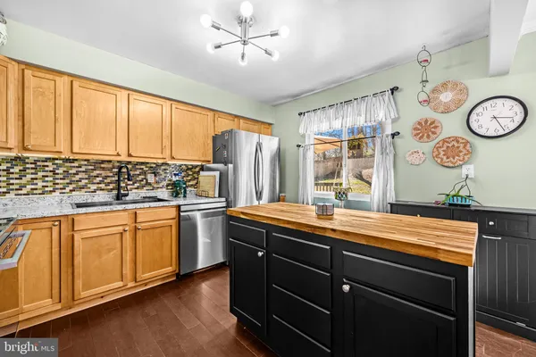 $549,900 | 7710 Suitt Drive, Pasadena, MD 21122