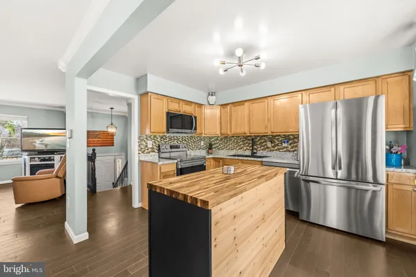 $549,900 | 7710 Suitt Drive, Pasadena, MD 21122