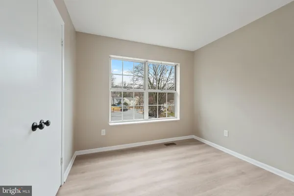 $3,500 | 939 Kinhart Court, Severna Park, MD 21146