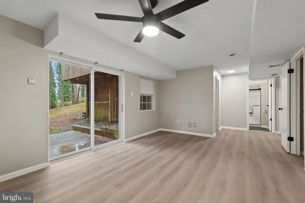 $3,500 | 939 Kinhart Court, Severna Park, MD 21146