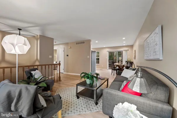 $3,500 | 939 Kinhart Court, Severna Park, MD 21146