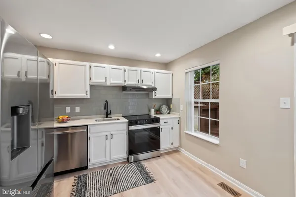 $3,500 | 939 Kinhart Court, Severna Park, MD 21146