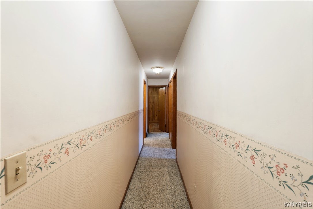 5148 Curtis Road Warsaw, NY 14569 - Photo 26 of 45 Hallway