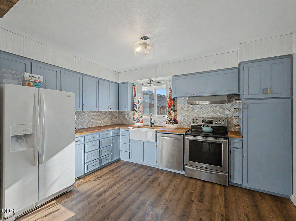 3330 Orindale Road Klamath Falls, OR 97601 - Photo 11 of 46