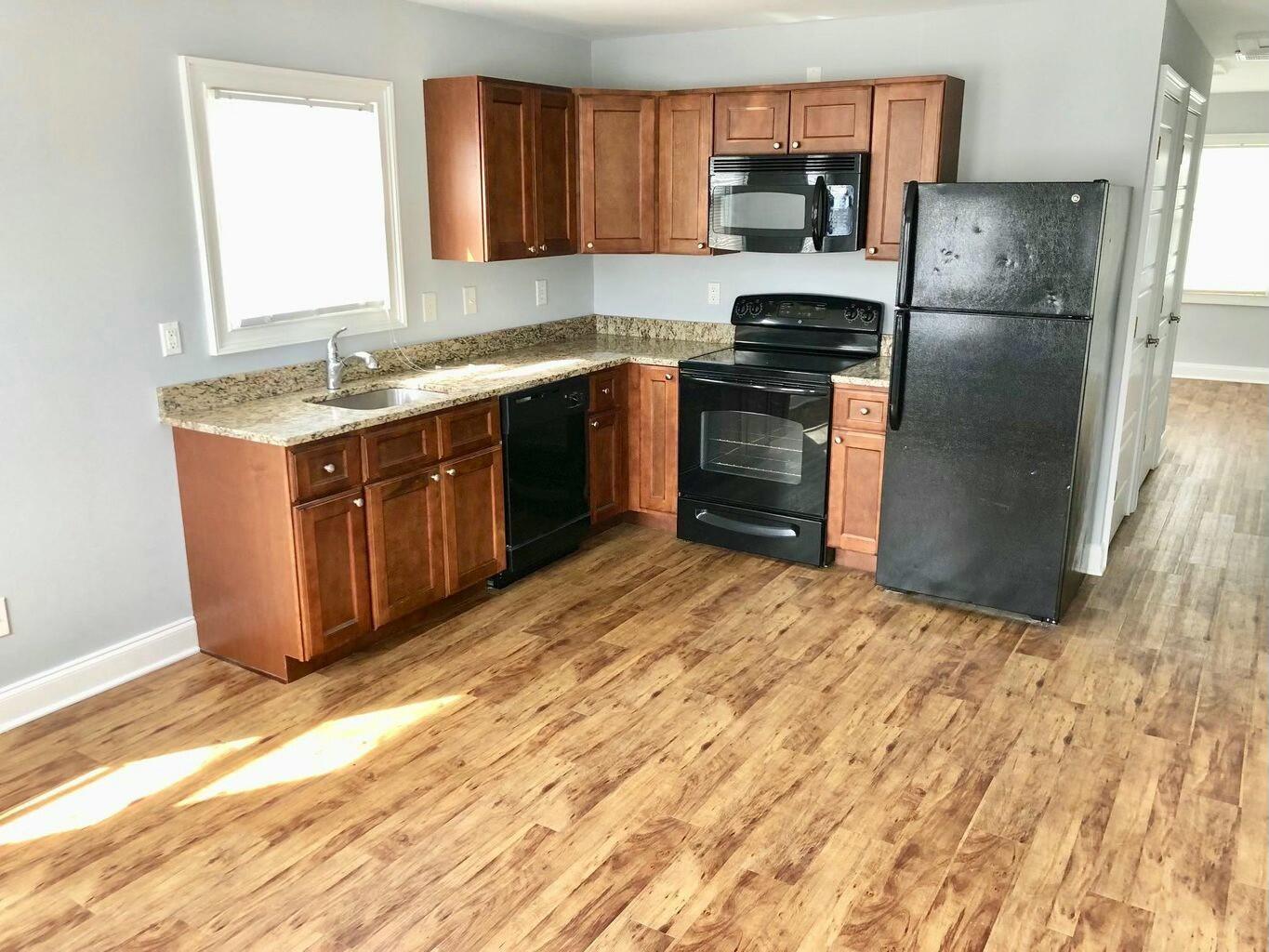 16 Cannon Street, Unit 105 Charleston, SC 29403 - Photo 3 of 9 tempImageYaoadU