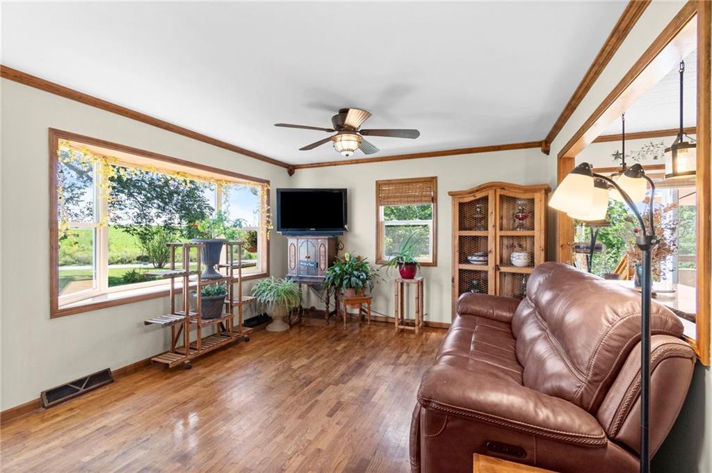8235 Northwest Kidder Road Kidder, MO 64649 - Photo 6 of 58