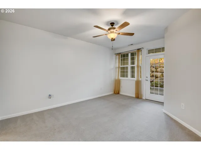 $438,800 | 4860 Summerlinn Way, West Linn, OR 97068