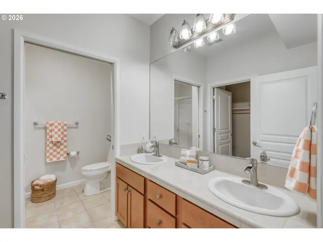 $438,800 | 4860 Summerlinn Way, West Linn, OR 97068