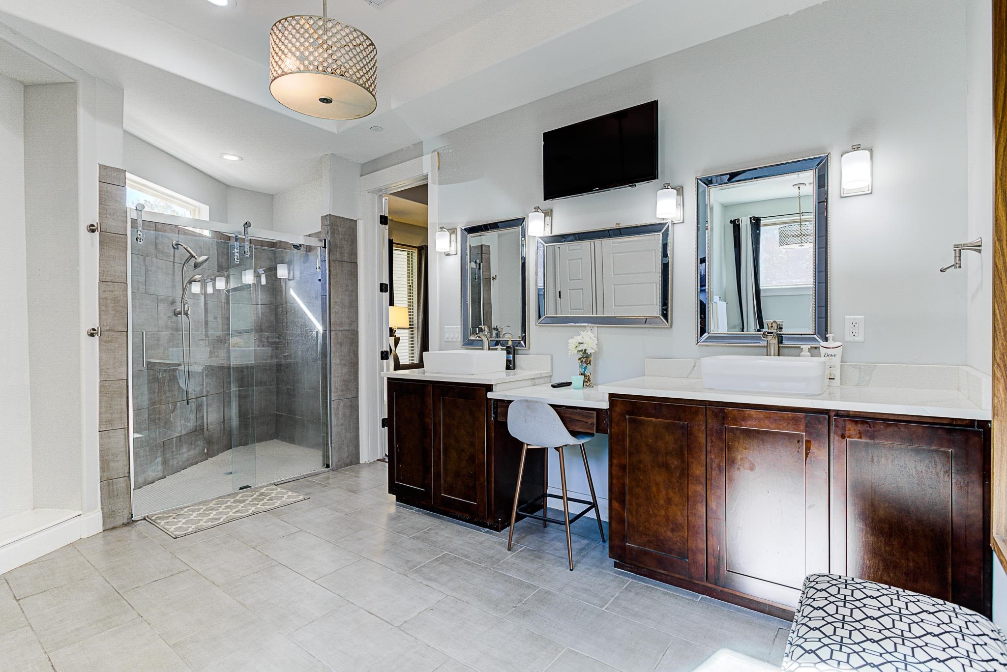 370 Wright Road Piperton, TN 38017 - Photo 12 of 31 Bathroom with vanity, an enclosed shower, and tile patterned floors