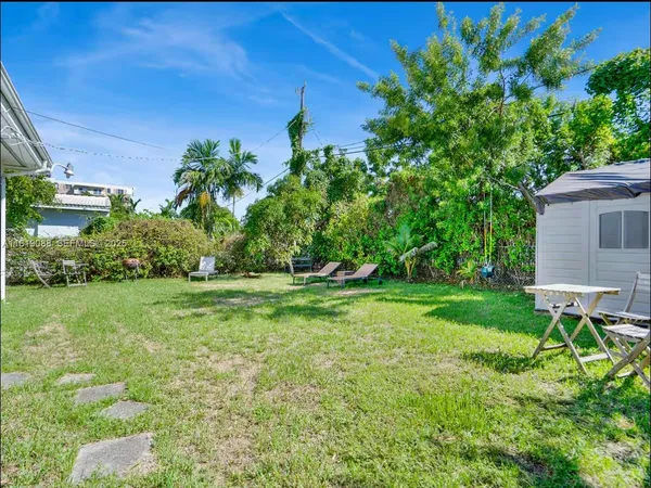$6,000 | 7537 West Treasure Drive, North Bay Village, FL 33141