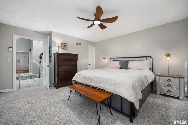 $402,000 | 103 Windridge Drive, Washington, IL 61571