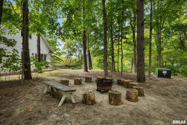 $402,000 | 103 Windridge Drive, Washington, IL 61571