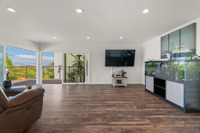 $2,275,000 | 3415 Fenelon Street, San Diego, CA 92106
