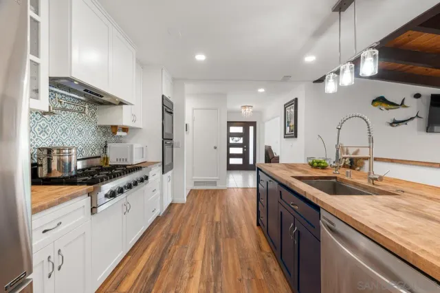 $2,275,000 | 3415 Fenelon Street, San Diego, CA 92106