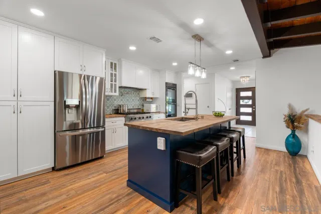 $2,275,000 | 3415 Fenelon Street, San Diego, CA 92106