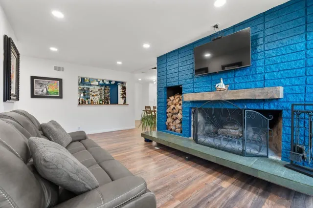 $2,275,000 | 3415 Fenelon Street, San Diego, CA 92106