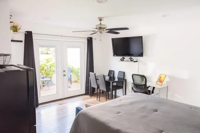 $2,275,000 | 3415 Fenelon Street, San Diego, CA 92106