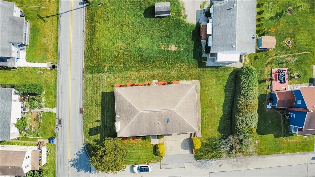 9746 McClellan Street North Huntingdon, PA 15642 - Photo 29 of 30 an aerial view of a house with a garden