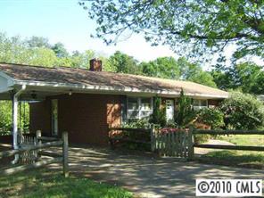 1106 Fallston Road Shelby, NC 28150 - Photo 1 of 8 Gallery Image 1