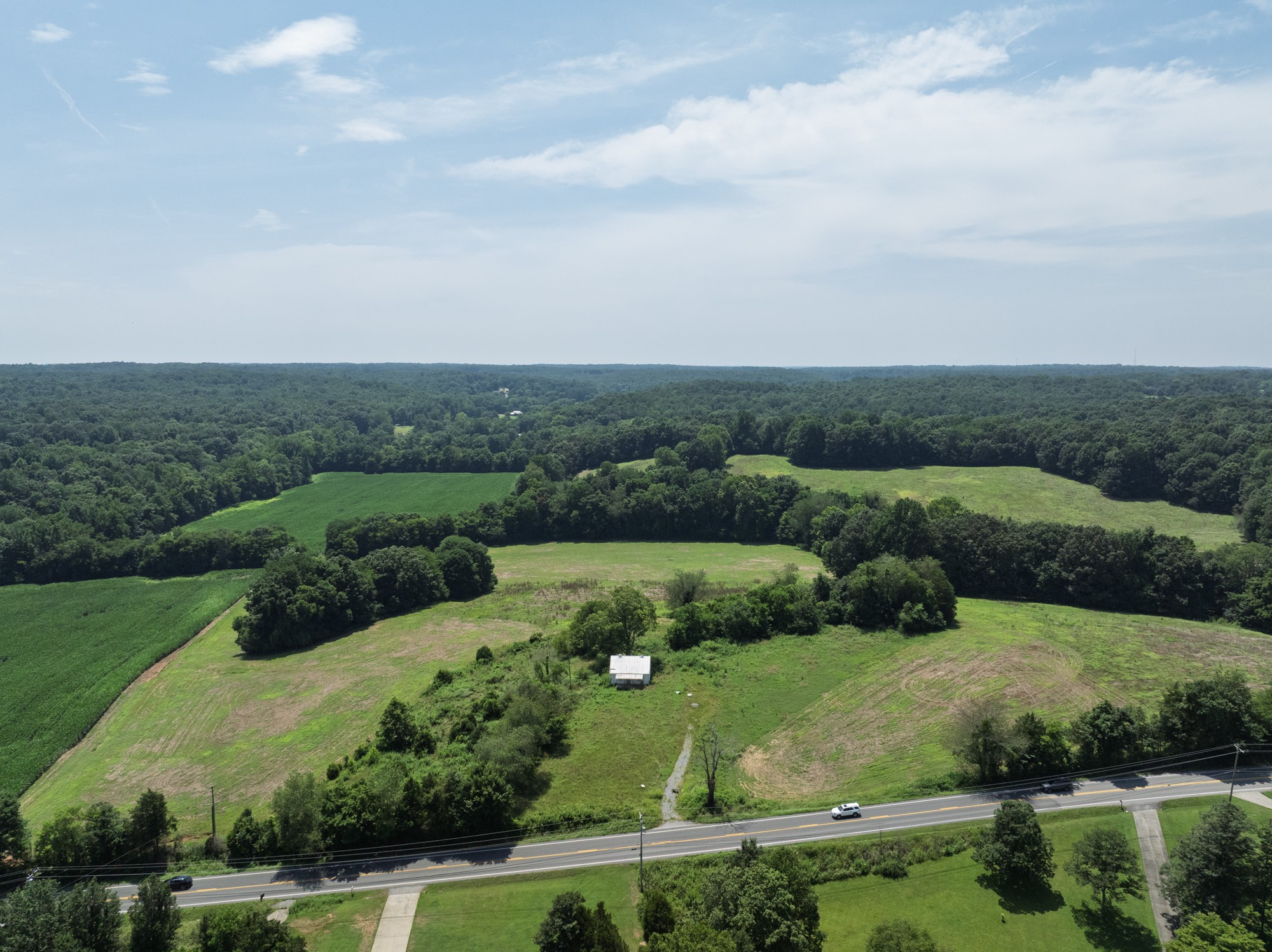 4801 State Highway 48 Cumberland Furnace, TN 37051 - Photo 33 of 46 an aerial view of a house with yard