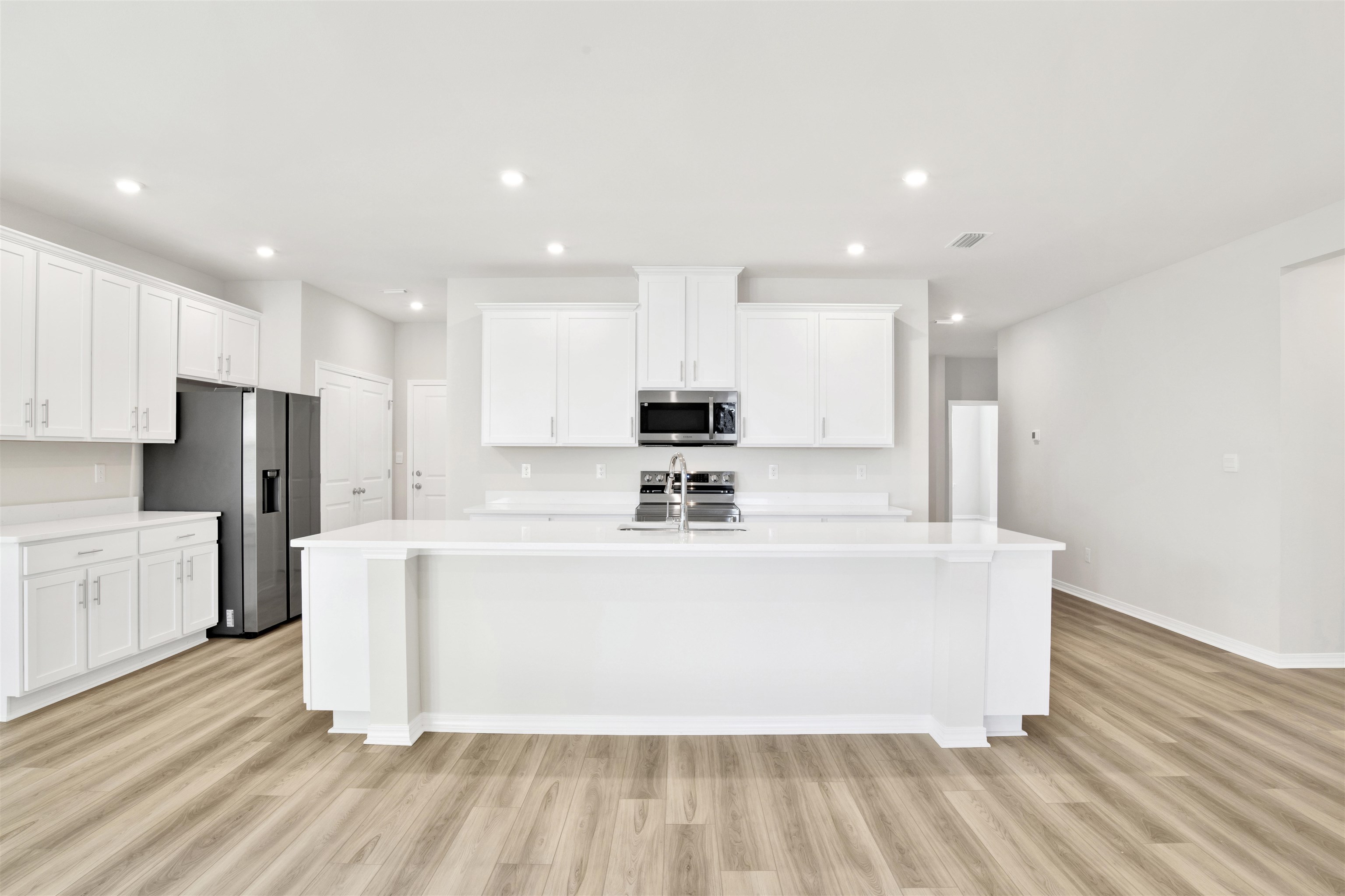 25330 Lakeside Terrace Loxley, AL 36551 - Photo 4 of 23 Kitchen