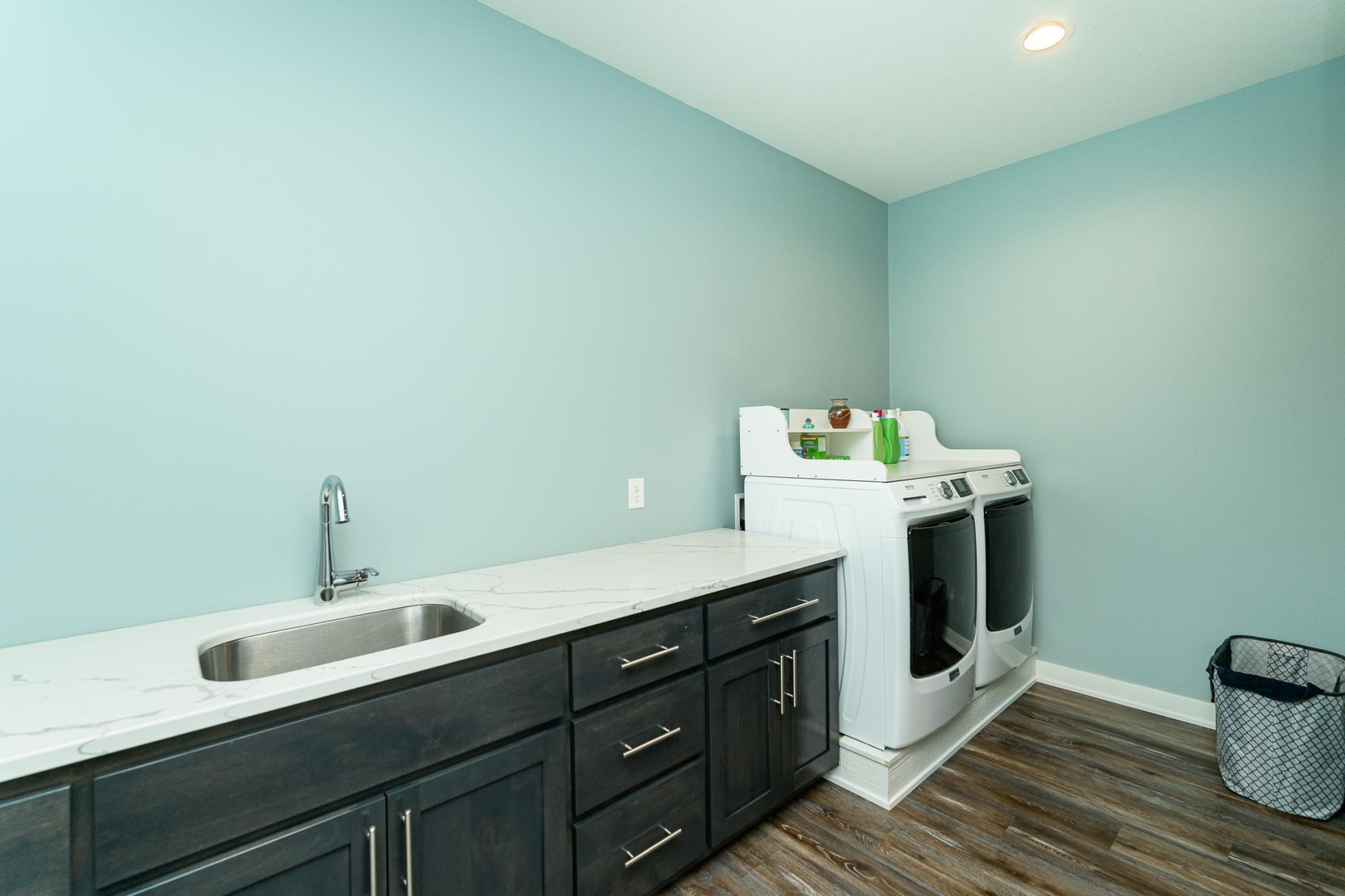 522 8th Street Southwest Pine Island, MN 55963 - Photo 18 of 40