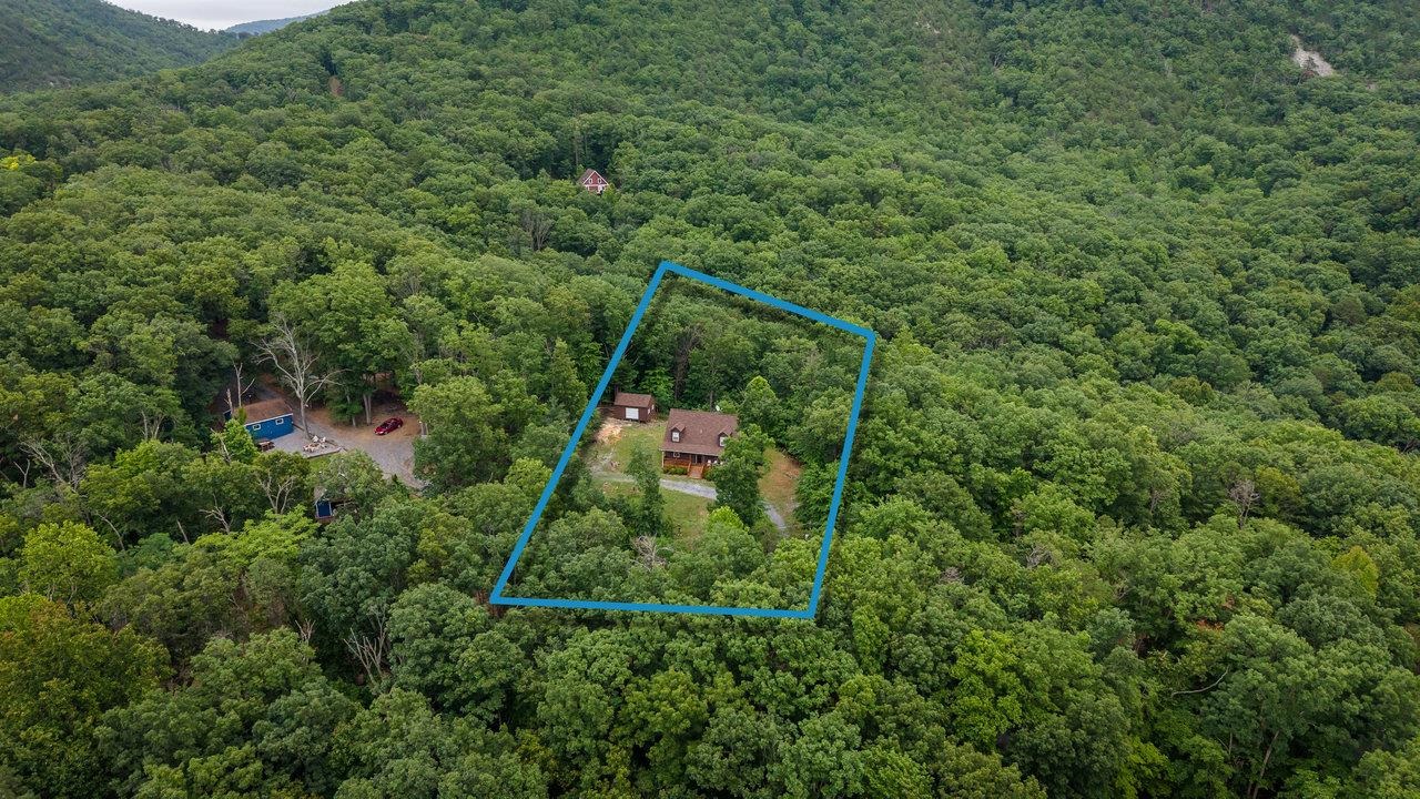159 Park View Shenandoah, VA 22849 - Photo 2 of 70