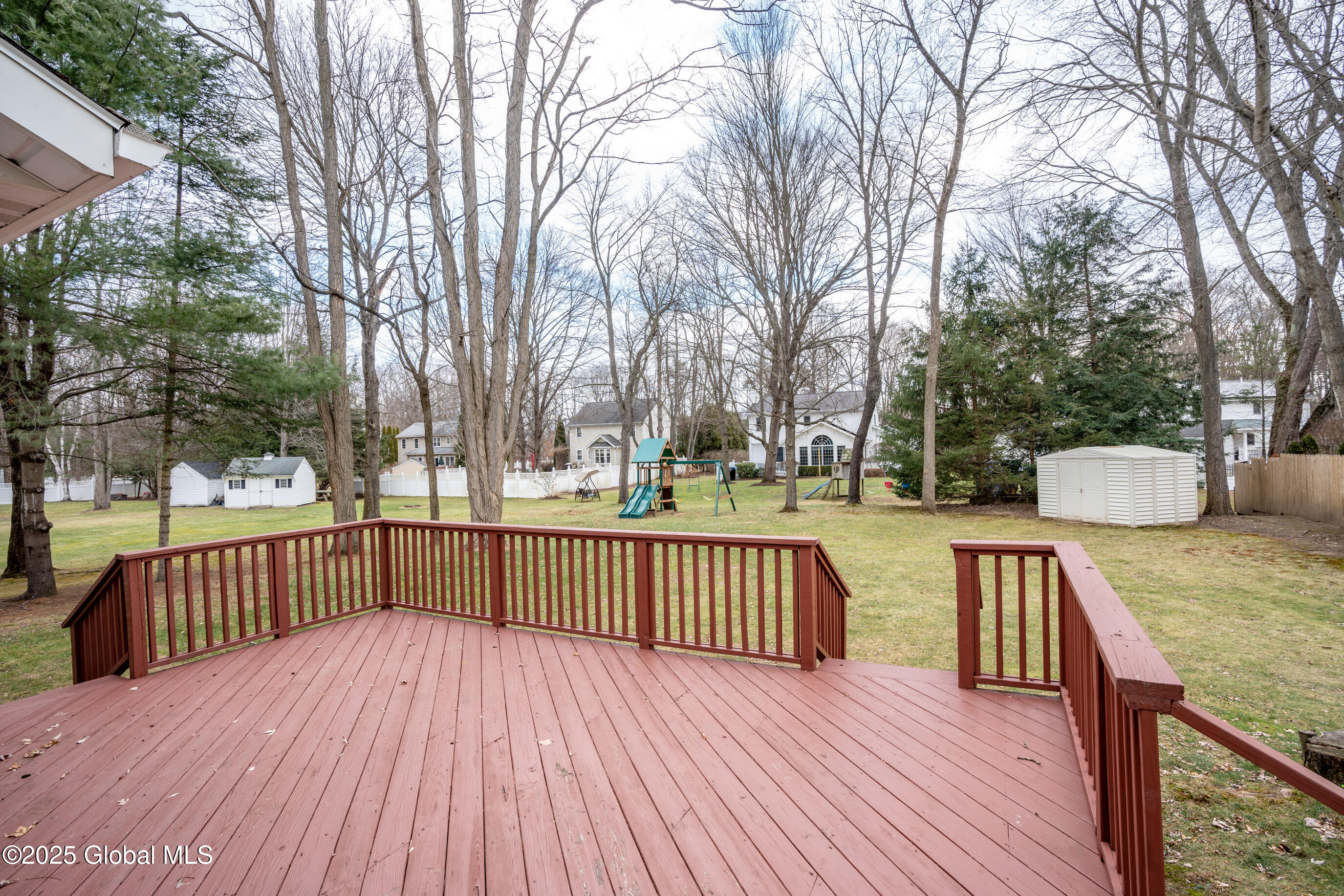 15 Dunwoodie Road Bethlehem, NY 12077 - Photo 25 of 30 006-15-Dunwoodie-Rd