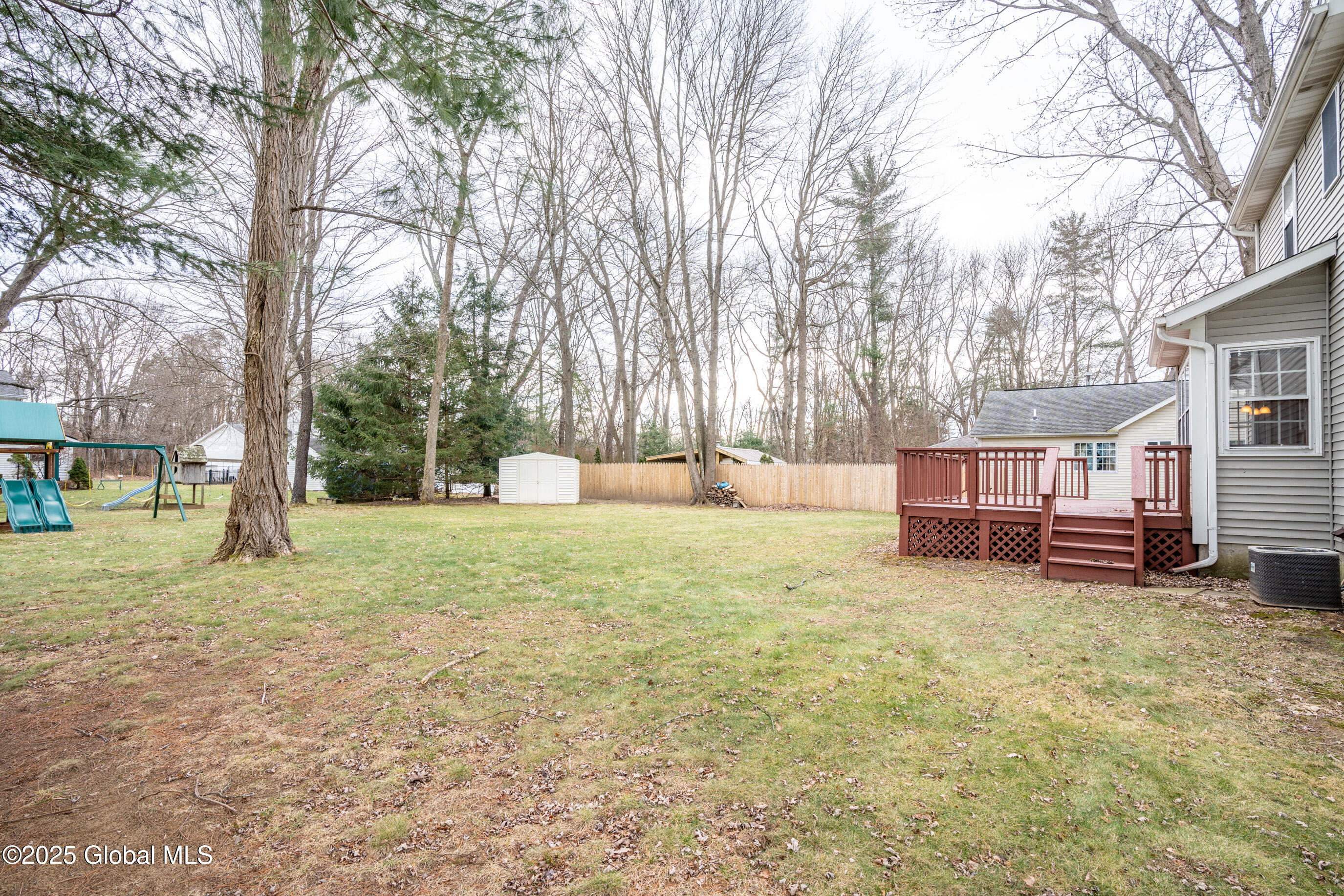 15 Dunwoodie Road Bethlehem, NY 12077 - Photo 27 of 30 008-15-Dunwoodie-Rd