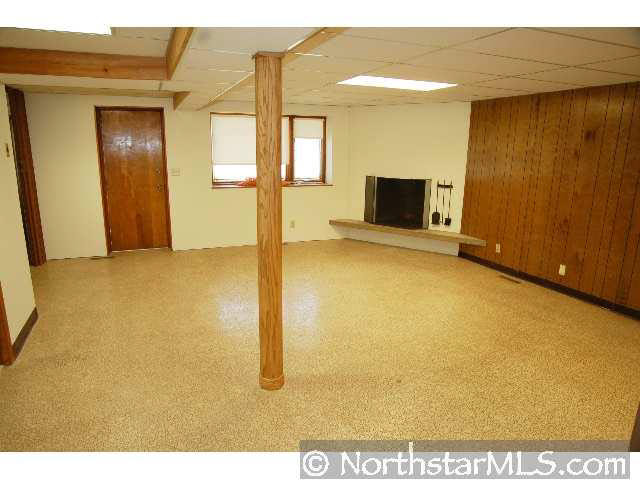 2163 Upper Afton Road St. Paul, MN 55119 - Photo 9 of 10 Gallery Image 9