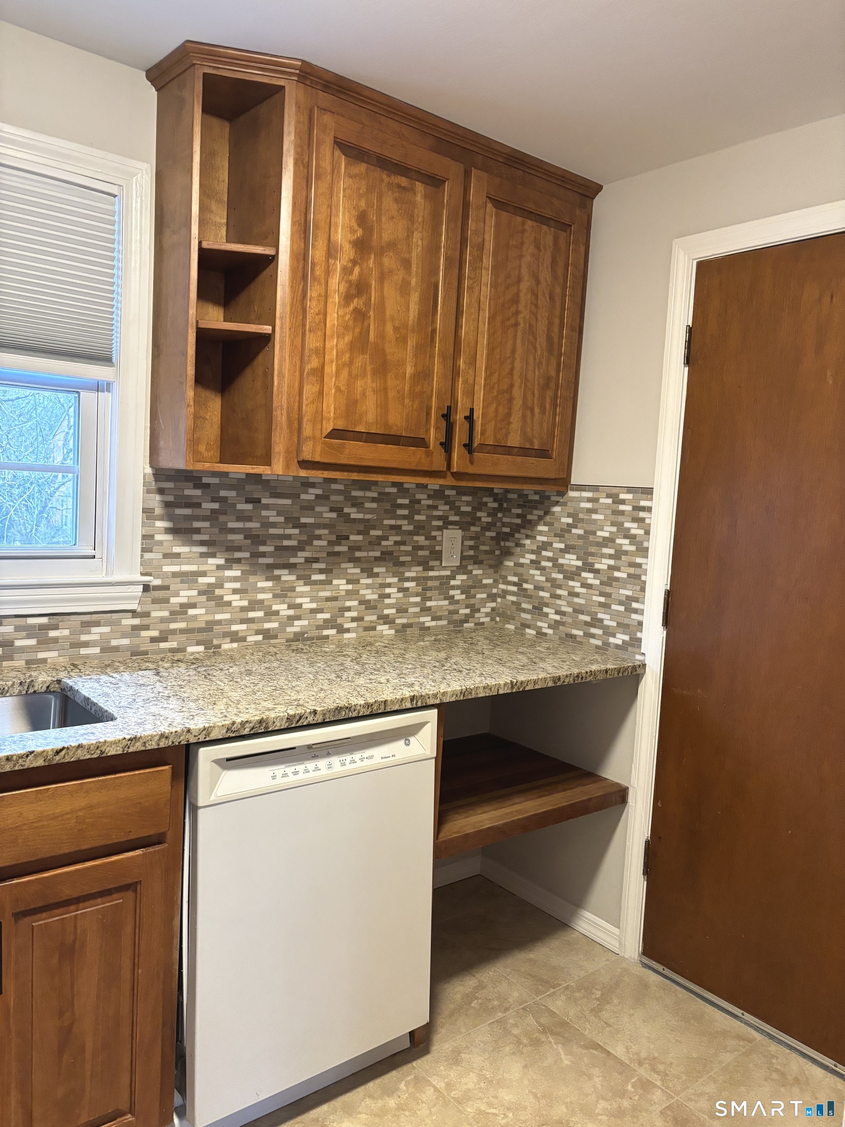 17 Brickyard Road, Unit C Farmington, CT 06032 - Photo 4 of 27