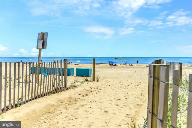 $1,450,000 | 11000 Coastal Highway, Unit 2000, Ocean City, MD 21842