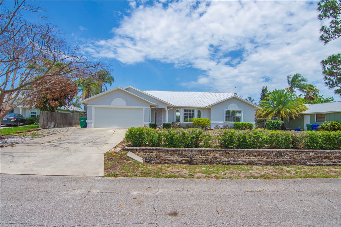 474 Arbor Street Sebastian, FL 32958 - Photo 2 of 23