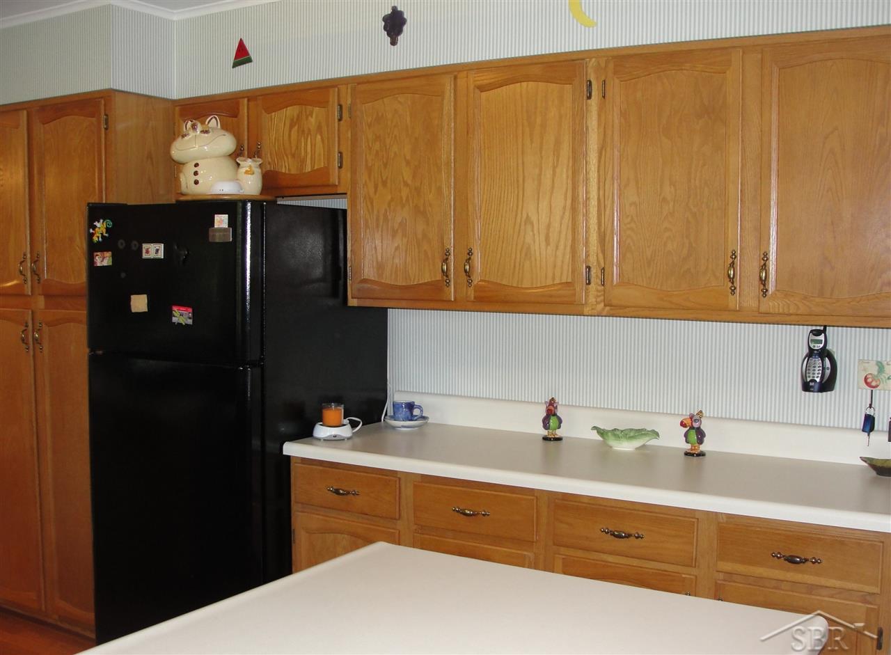 671 Stoneham Road Saginaw, MI 48638 - Photo 16 of 49 31311634-16.JPG