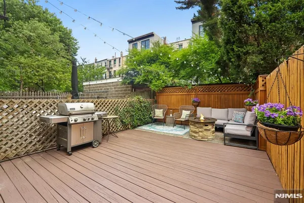 $898,000 | 703 Park Avenue, Hoboken, NJ 07030