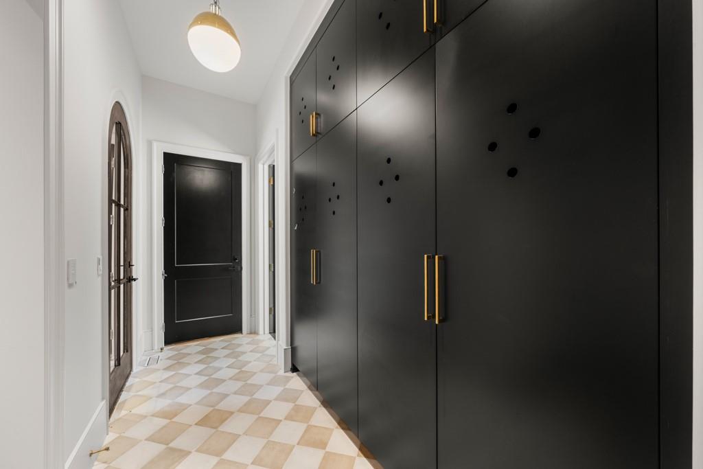 469 Emily Reed Lane Atlanta, GA 30342 - Photo 20 of 60