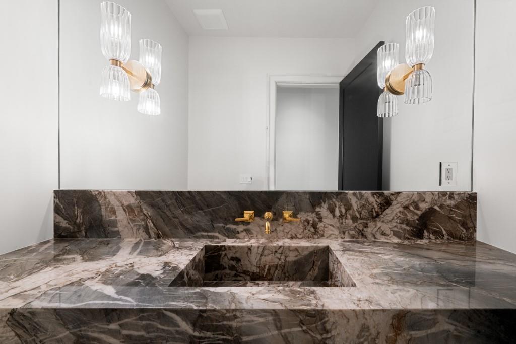 469 Emily Reed Lane Atlanta, GA 30342 - Photo 29 of 60