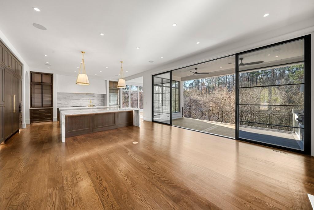 469 Emily Reed Lane Atlanta, GA 30342 - Photo 7 of 60