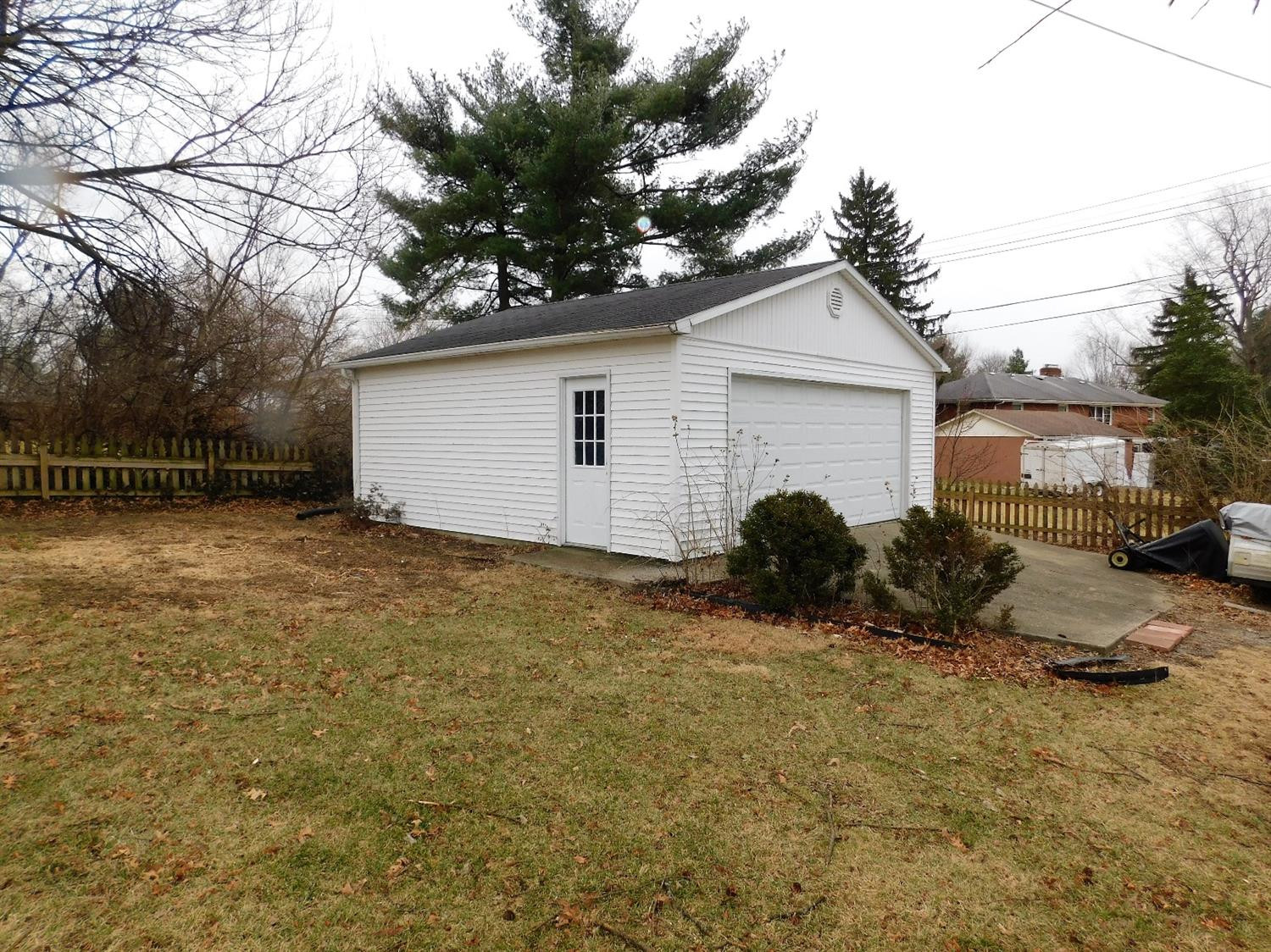 1746 Bryan Station Road Lexington, KY 40505 - Photo 30 of 31 Photo 30