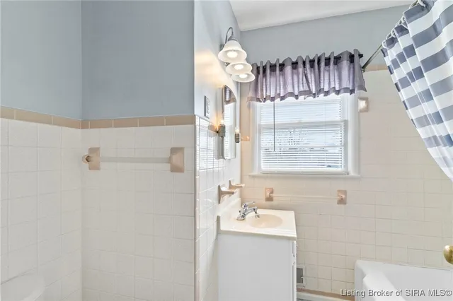 $189,000 | 2705 Lanier Drive, Madison, IN 47250