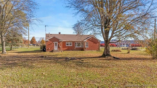 $189,000 | 2705 Lanier Drive, Madison, IN 47250