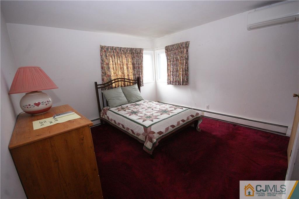 7 Kendall Road Kendall Park, NJ 08824 - Photo 8 of 13 Gallery Image 8