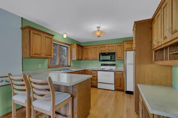 $299,900 | 2108 Killeen Court, St. Cloud, MN 56301