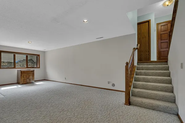 $299,900 | 2108 Killeen Court, St. Cloud, MN 56301