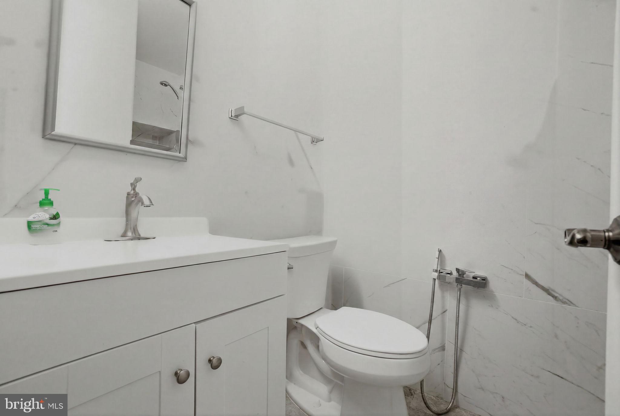 210 8th Street Southeast Washington, DC 20003 - Photo 34 of 43